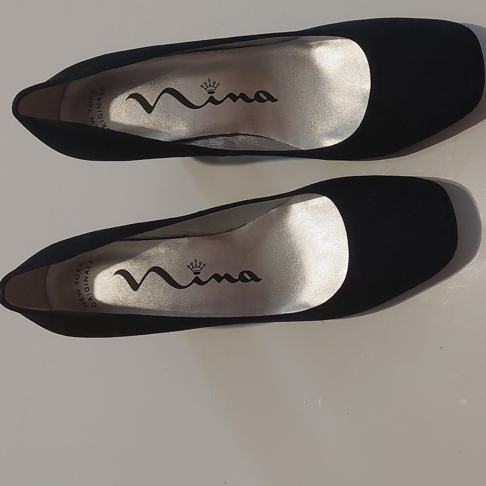 Nina pumps
